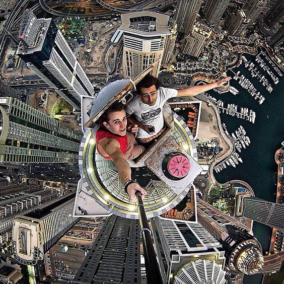 Les selfies les plus incroyables des "climbeurs"