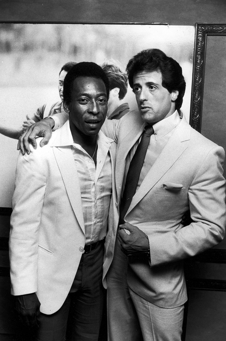 Sylvester Stallone et Pelé le footballeur dans le film"Escape to victory" - 1981 © Photo sous Copyright