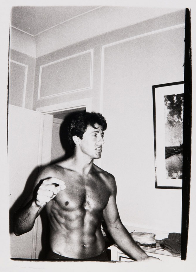 Sylvester Stallone photographié par Andy Warhol - 1980 