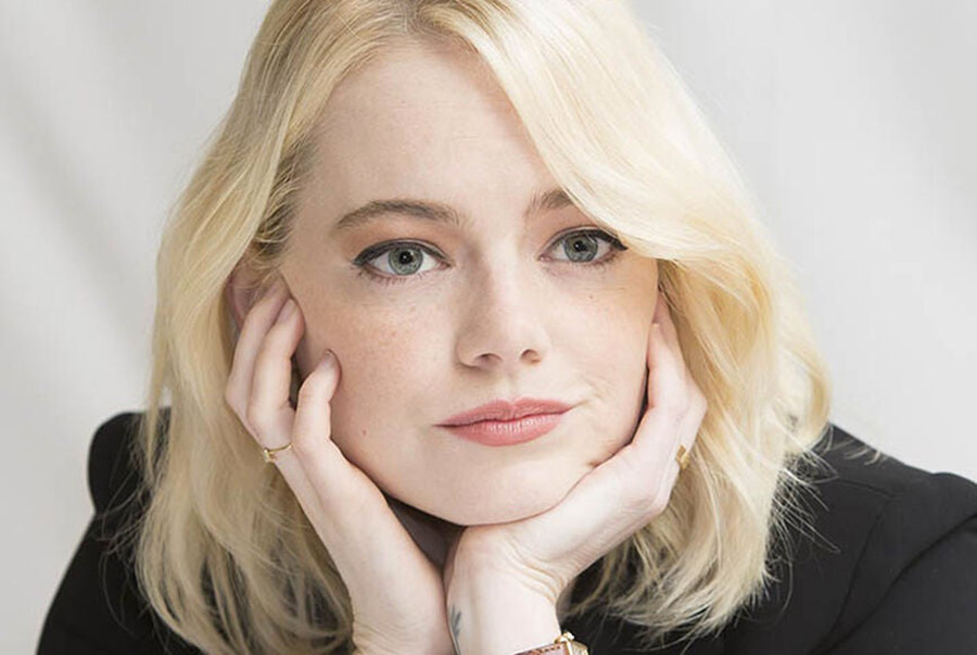 Emma-stone-the-best-famous-picture-actress-credit-HFPA-ARMANDO-GALLO.