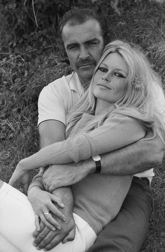 Sean Connery et Brigitte Bardot très belle dans le film "Shalako - 1968
© Photo sous Copyright