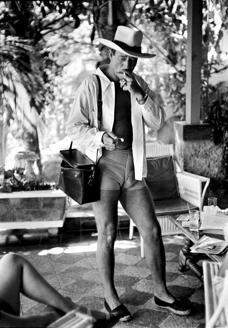 John Wayne en vacance à Acapulco - 1947 © Photo sous Copyright 