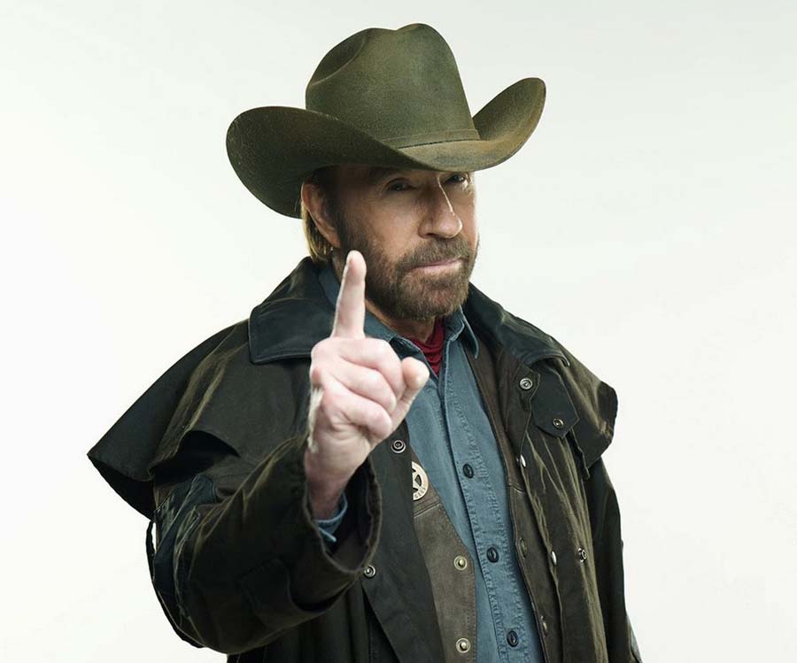 Chuck Norris est Walker Texas Ranger !