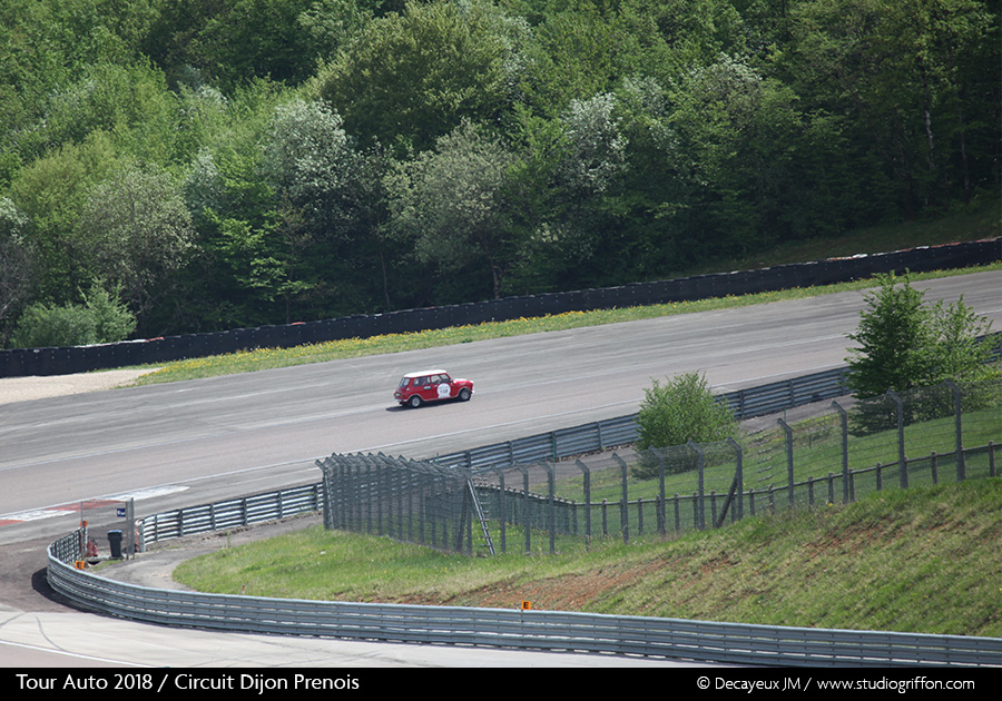 TOUR AUTO - photographies du tour auto - porsche, jaguar, ford gt40, lotus, mercedes, mg, mk=ii, type e, photogriffon, decayeuxx jean-michel, 