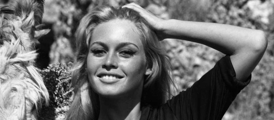 les plus belles photos de Brigitte Bardot.Brigitte Bardot avec un visage radieux au soleil, qu'elle femme magnifique ! © Photo : DR


